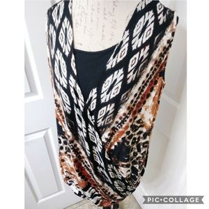 Avenue Sleeveless Wrap Front Top Size 16